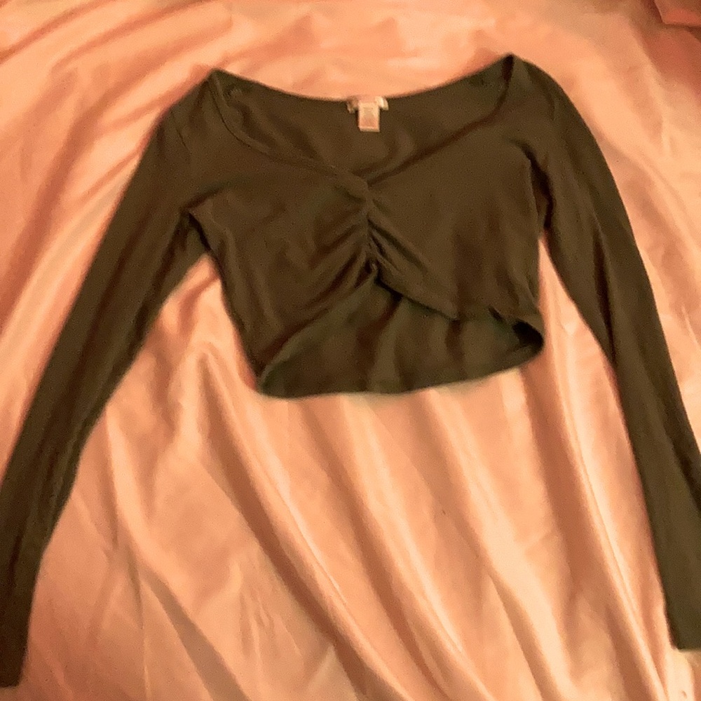 long sleeve crop shirt